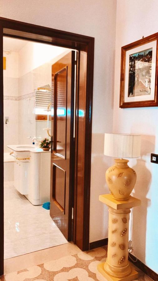 Bed & Breakfast Acquamarina Castro  Buitenkant foto