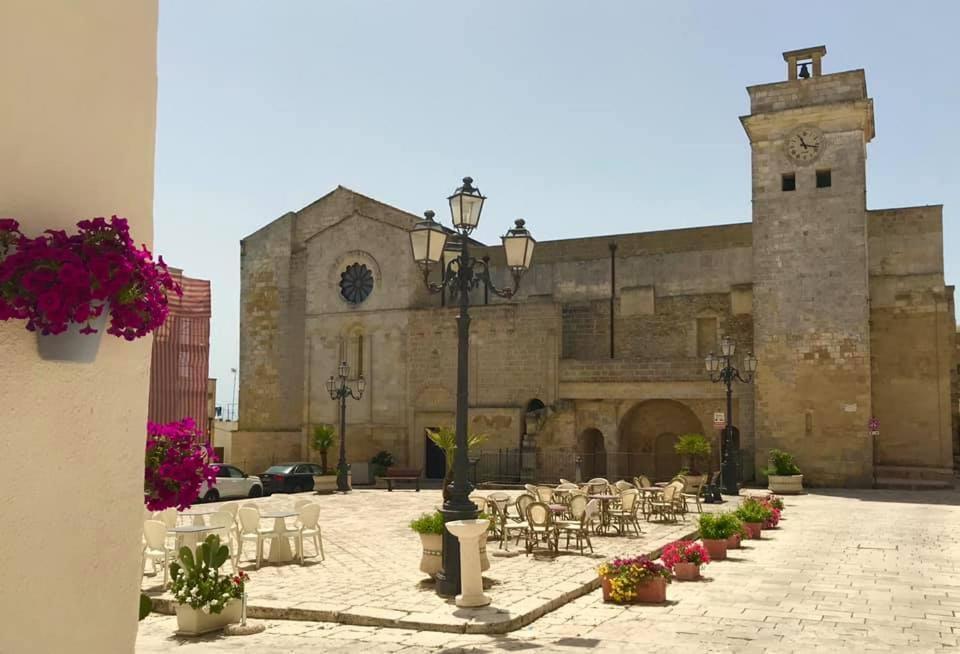 Bed & Breakfast Acquamarina Castro  Buitenkant foto