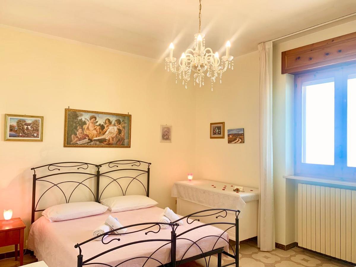Bed & Breakfast Acquamarina Castro  Buitenkant foto