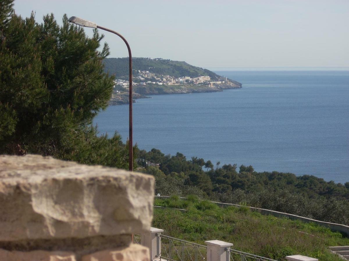 Bed & Breakfast Acquamarina Castro  Buitenkant foto
